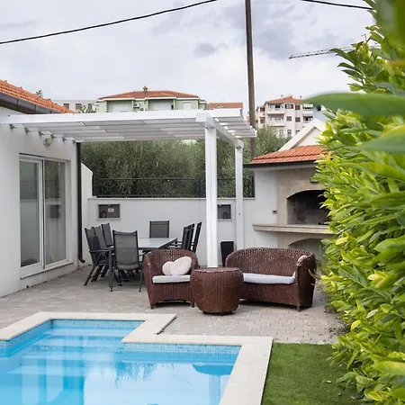 Apartment Andelka *